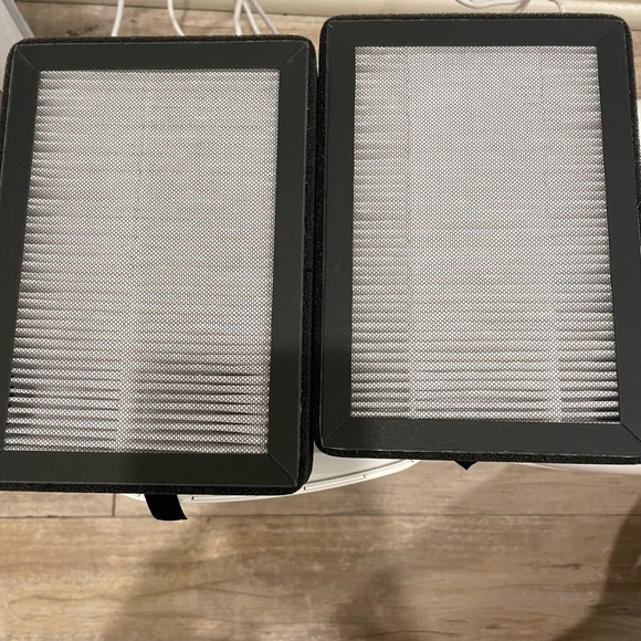 COPY - Coway Airmega and levoit air purifiers - Picture 14 of 14